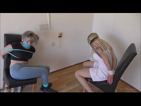 ❤️ Závislá / svázaná a s roubíkem / dáma v nesnázích ❤❌ Super sex u cs.sexvideosex.top ❌❤