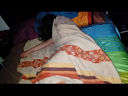 ❤️ Nevlastní syn buzeruje svou mladou nevlastní matku, zatímco ona spí. ❤❌ Super sex u cs.sexvideosex.top ❌❤